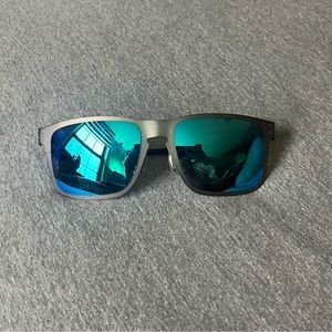 Oakley  Prizm Sapphire Polarized Lenses, 
Matte Gunmetal Frame Size: L (134mm)